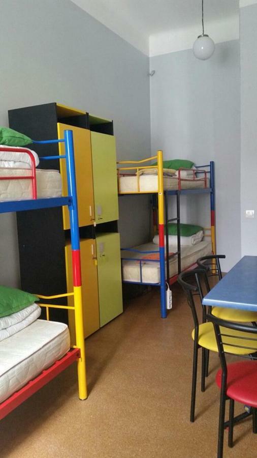 The Georgehouse Hostel Leopoli Esterno foto
